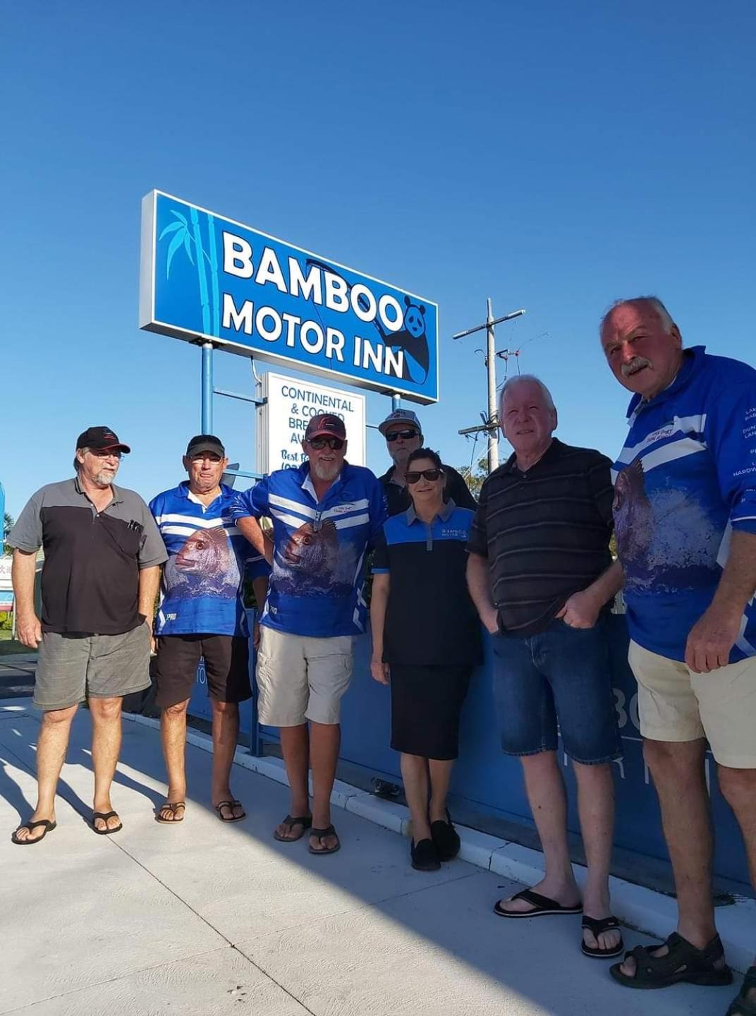 Bamboo Motor Inn Лейкс Ентранс Екстериор снимка